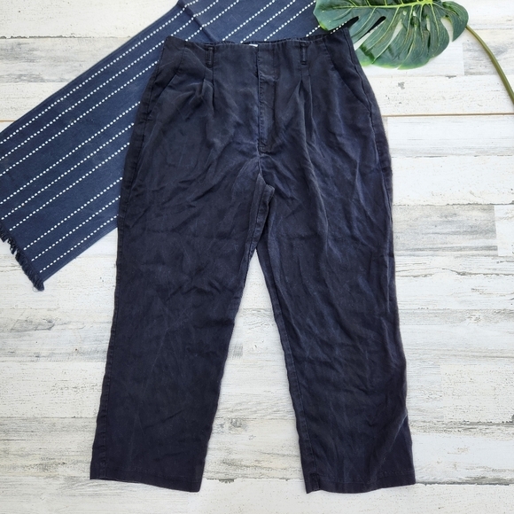 Abercrombie & Fitch Lyocell Straight Leg Ankle Pants Black Size Large - Picture 2 of 8